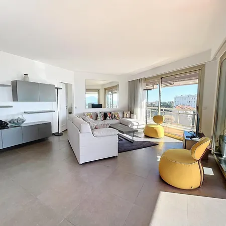 Croisette - 2 Bedrooms - Panoramic Sea View Appartement *
